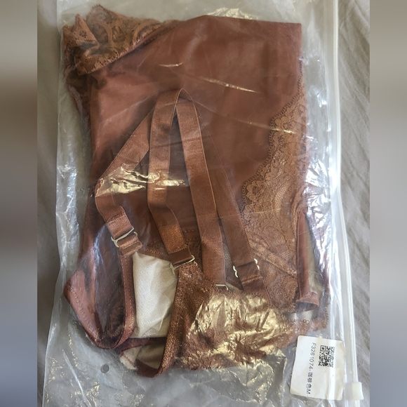 Deep V Neck Lace Bodysuit (BNIP, NOT Popilush!) - Picture 2 of 5